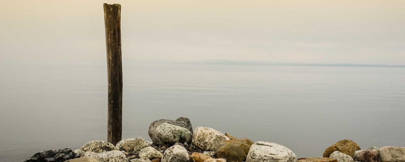 Burial & Cemetery Services in Knoxville, Tennessee: Costs & Options (2026) hero image