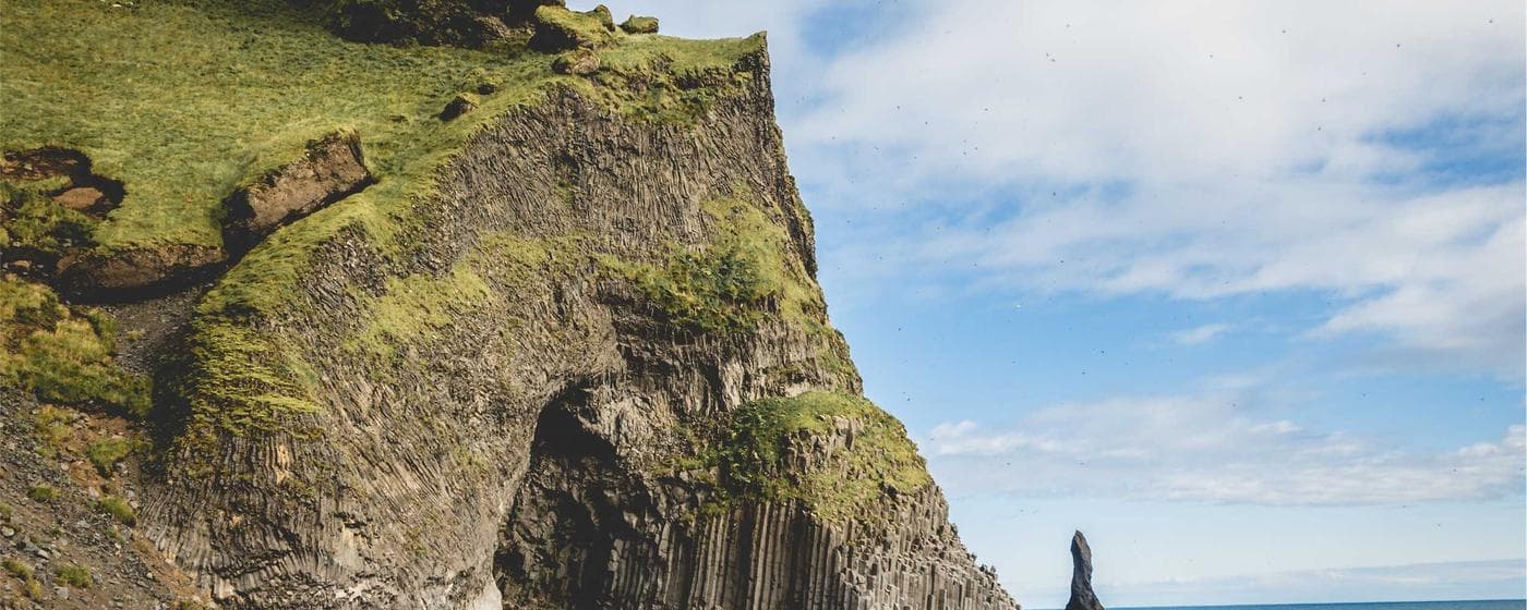 Funeral Homes in Ardmore, Pennsylvania: Services, Costs & Reviews (2026) hero image